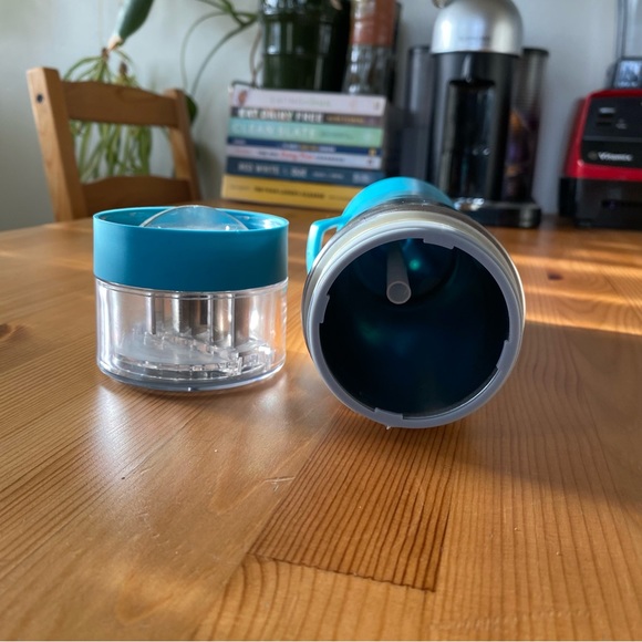 NWOT Aqua Zinger Water Infusing Bottle - Picture 12 of 16